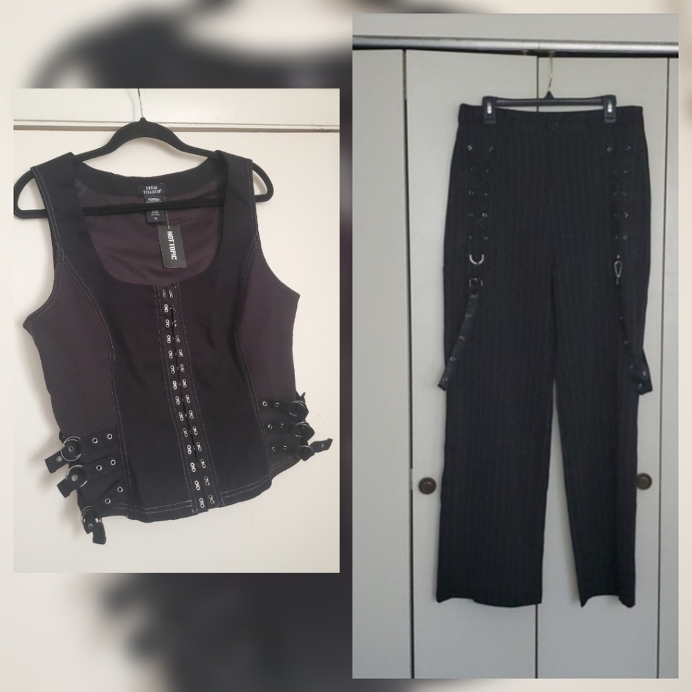 *NWT* Social Collision Black Hook & Eye Sleeveless Tank Top with Buckle Details - Picture 15 of 16